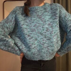 Elegant blue wool Sweater
